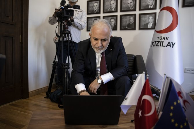 Türk Kızılay Genel Başkanı Kınık, AA'nın "Yılın Fotoğrafları" oylamasına katıldı