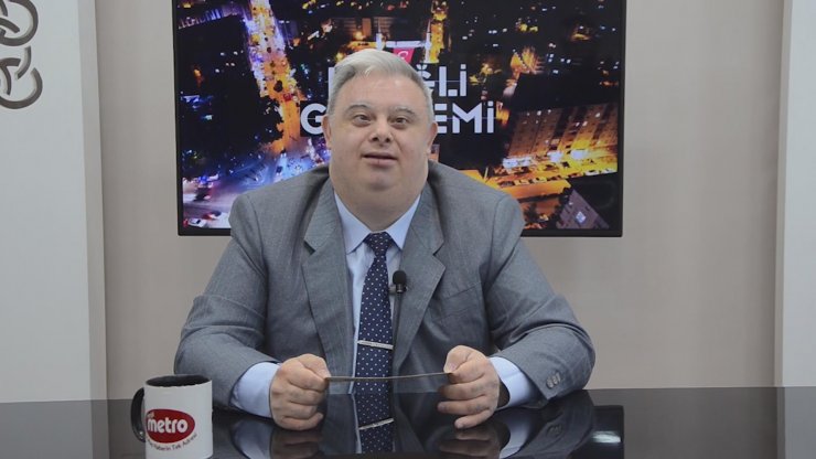 Down sendromlu Serdar, yerel  televizyon kanalında haber sundu