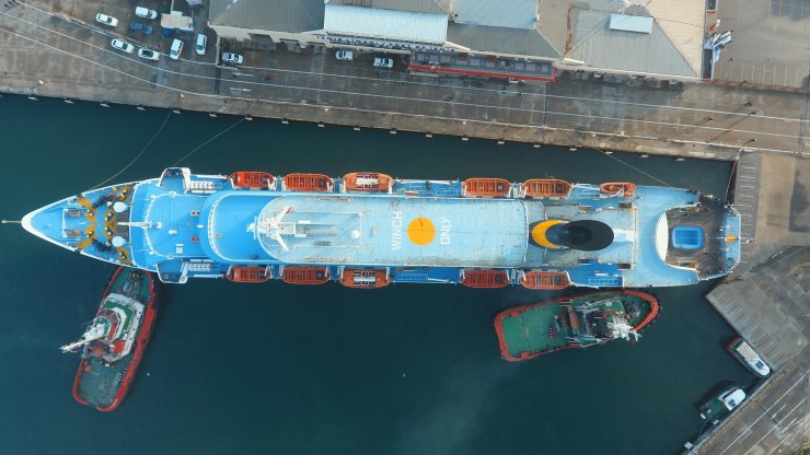 Türkiye Libya arasında 25 yıllık hasret bitti, ilk gemi İzmir'e geldi