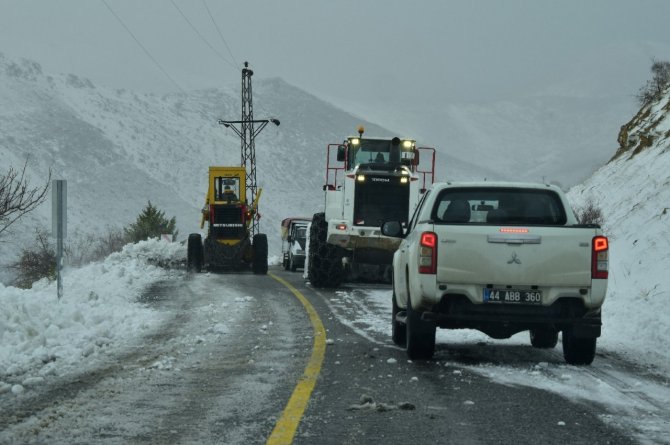 Malatya’da kar mesaisi