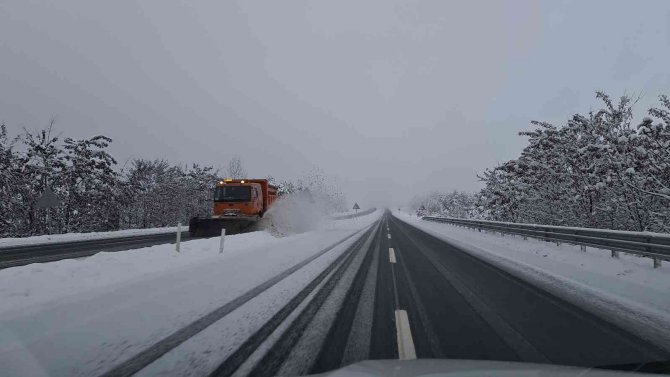 Kar kazaları beraberinde getirdi