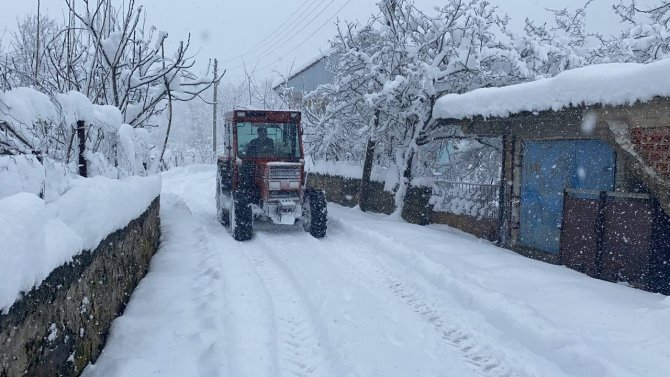 Bartın’da kar kalınlığı 78 santimetreye ulaştı