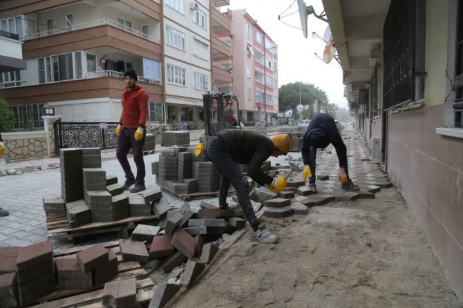 Baraj Caddesi yol düzenlemesi tamamlanıyor