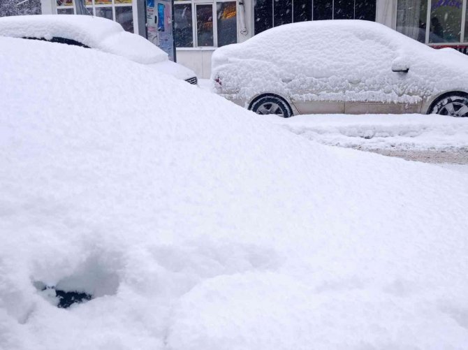 95 yerleşim yerinin yolu kapandı