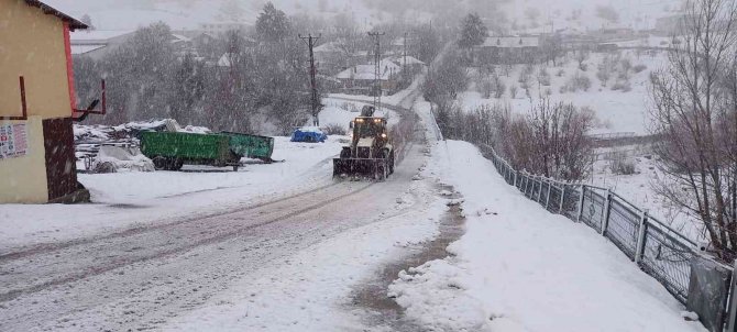 Tunceli’de 163 köy yolu ulaşıma kapandı