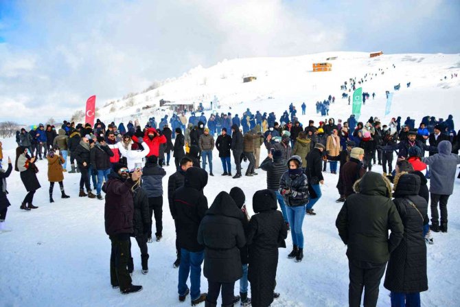 Kar festivali Ordu’yu Akkuş’ta buluşturdu