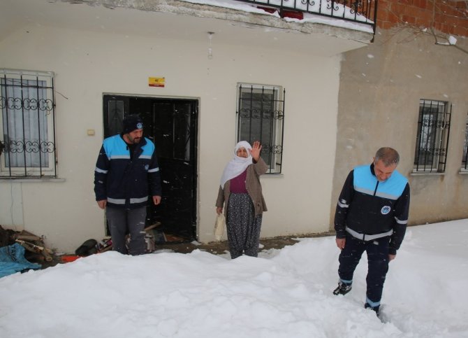 İlacı biten hastanın yardımına ekipler yetişti