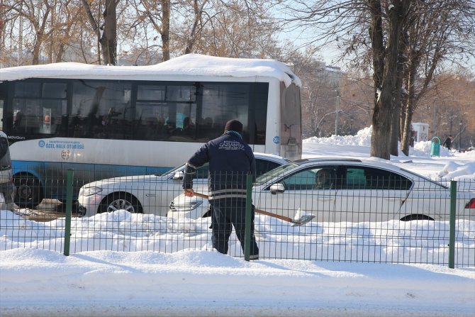 Gaziantep, Kilis, Şanlıurfa, Kahramanmaraş ve Malatya'da karla mücadele sürüyor