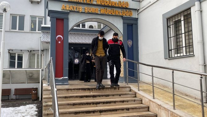 Bursa’da bir kişinin öldüğü kan davasının şüphelisi 10 kişi adliyeye sevk edildi