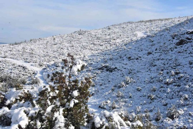 İstanbul’a çile olan kar, Bodrum’a neşe oldu