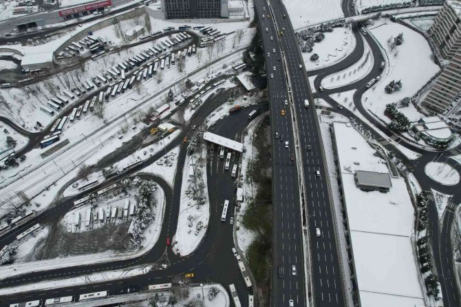 İstanbul’da şehirler arası otobüs seferleri normale döndü