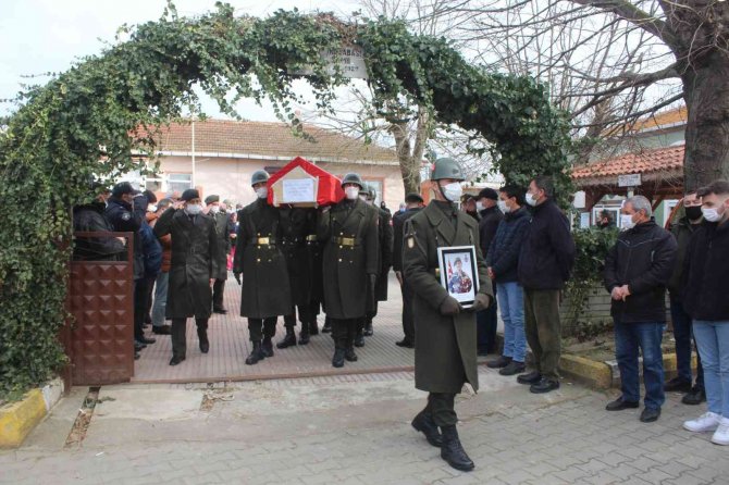 Kıbrıs gazisi son yolculuğuna uğurlandı