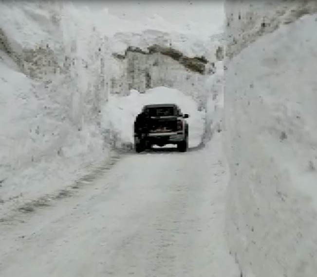 3 günde açılan 1,5 kilometrelik yol 3 saatte kapandı