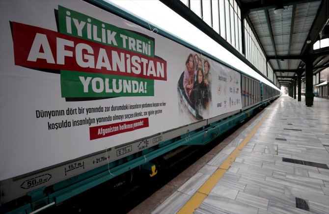 Afganistan'a 750 ton malzeme taşıyan "İyilik Treni" Ankara'dan yola çıktı