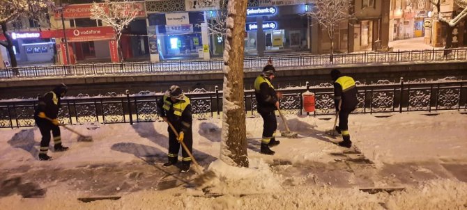 Başkan Vidinlioğlu, “Dünya’nın çevresinde 7,5 tur attık”