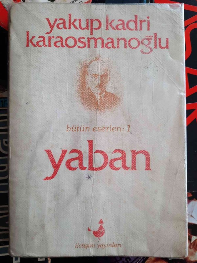 84 yıllık kitabın arasından 64 yıllık imzalı not çıktı!