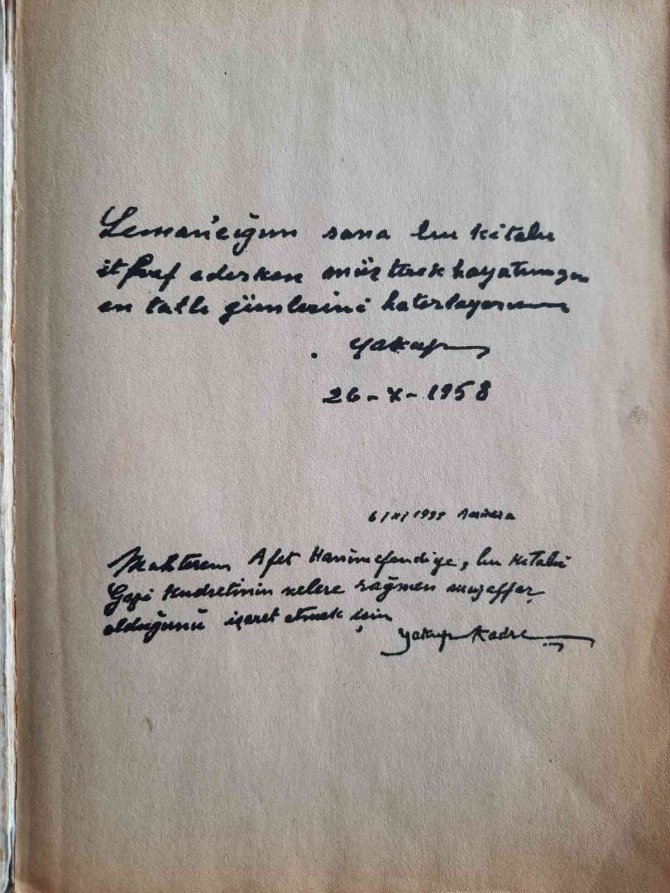 84 yıllık kitabın arasından 64 yıllık imzalı not çıktı!