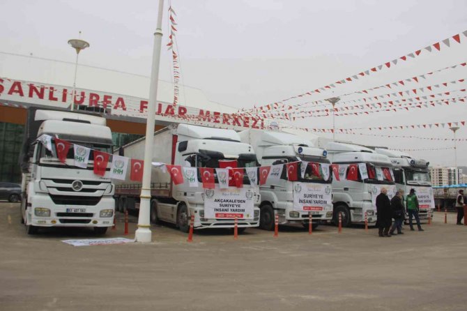 Şanlıurfa’dan sınır ötesine 13 tır insani yardım gönderildi