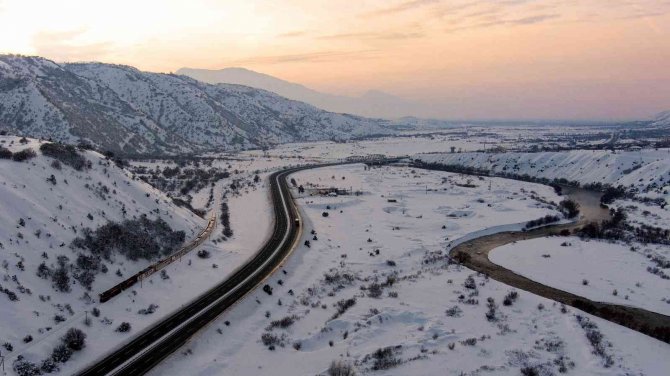 Erzincan’da kartpostallık kış fotoğrafları