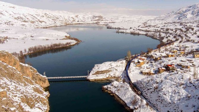 Erzincan’da kartpostallık kış fotoğrafları