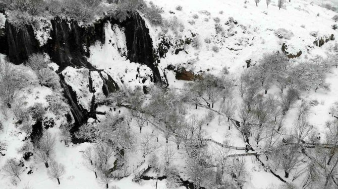 Erzincan’da kartpostallık kış fotoğrafları