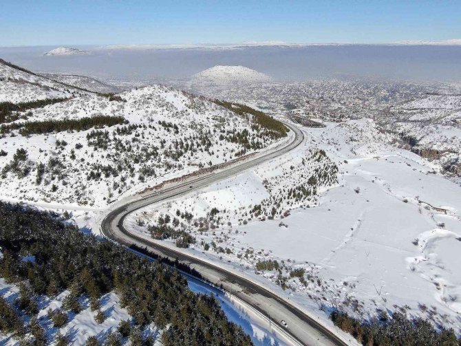 Erciyes’te eşsiz kış güzelliği