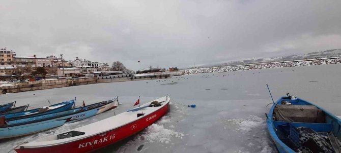 Eğirdir Gölü’nde su seviyesi bir haftada 8 santim yükseldi