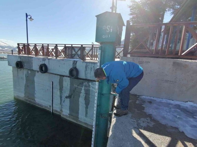 Eğirdir Gölü’nde su seviyesi bir haftada 8 santim yükseldi