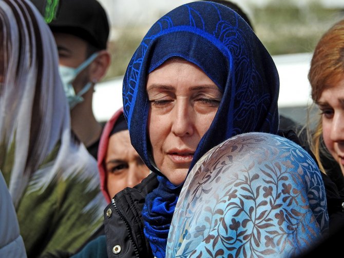 Kazada ölen Aslıhan Akdoğan’a gözyaşlarıyla veda