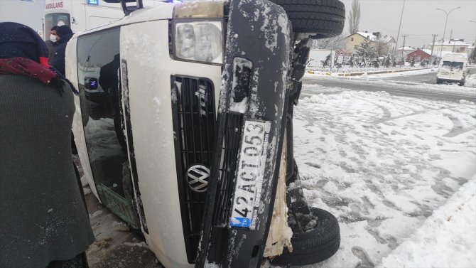Konya'da işçi servisleri çarpıştı! Yaralılar var