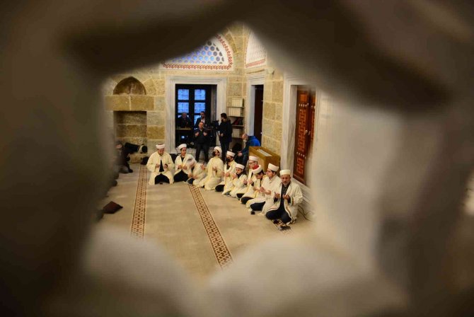 450 yıllık camide, 500 yıllık gelenek
