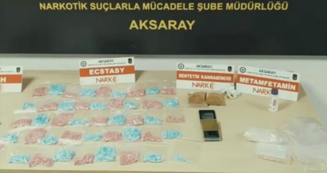 Aksaray'da uyuşturucu sattıkları iddiasıyla 10 şüpheli tutuklandı