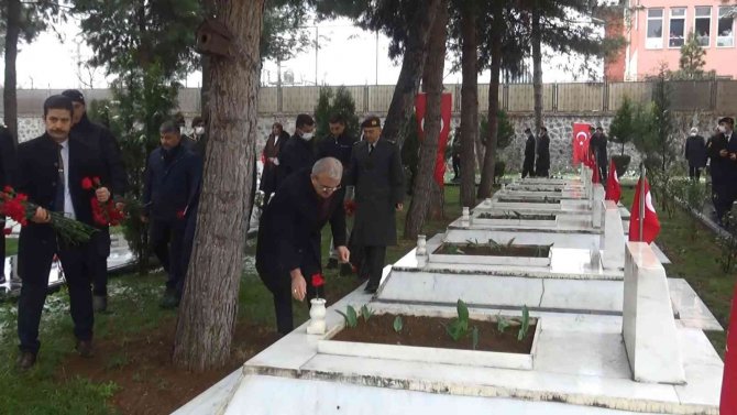 Diyarbakır’da 18 Mart kahramanları anıldı