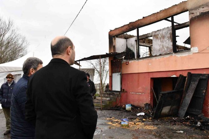 Başkan Kılıç’tan evi yanan aileye yardım eli