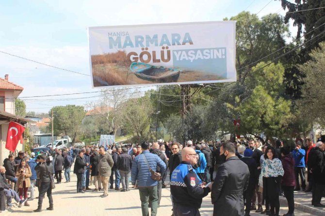 Dünya Su Günü, kuruyan Marmara Gölünde kutlandı