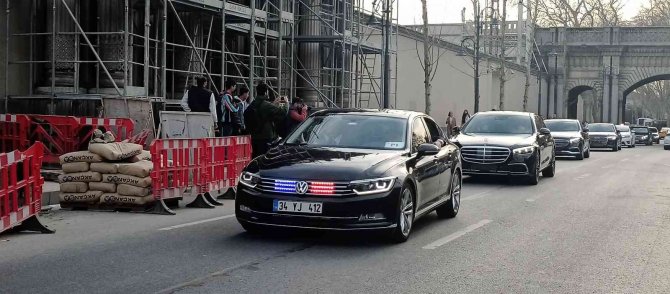 İstanbul’a gelen Rus heyeti Çırağan Sarayı’nda