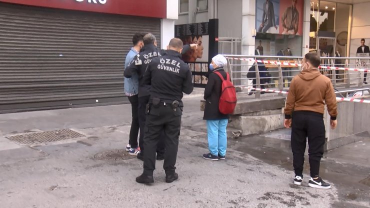 Boru patladı; su dolan metro istasyonu kapatıldı