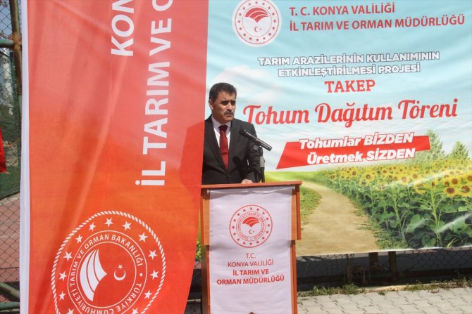 Beyşehir'de üreticilere hibe destekli yağlık ayçiçeği tohumu dağıtıldı