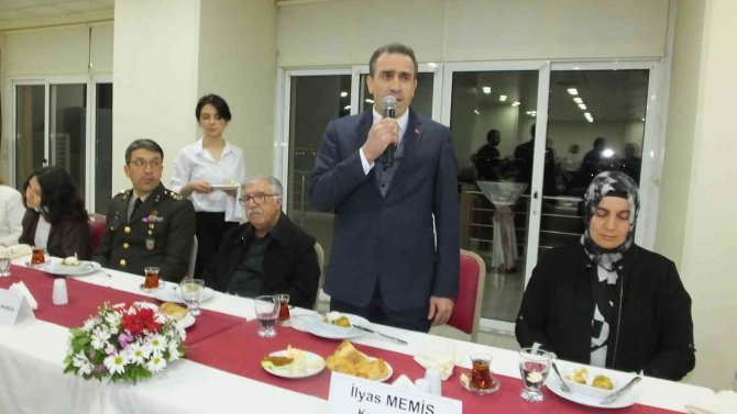 Şehit aileleri iftarda bir araya geldi