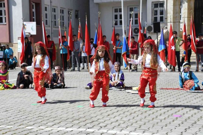 Adıyaman’da 23 Nisan büyük bir coşkuyla kutlandı