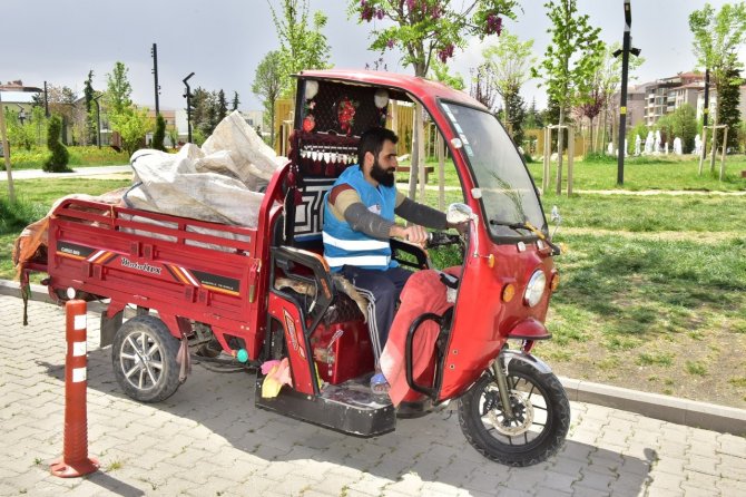 Battalgazi’de hurda ve atık kağıt toplayıcıları kayıt altında