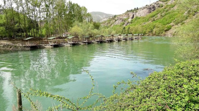 Yayla ama yüksekte değil, görenleri şaşırtıyor