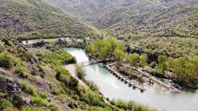 Yayla ama yüksekte değil, görenleri şaşırtıyor