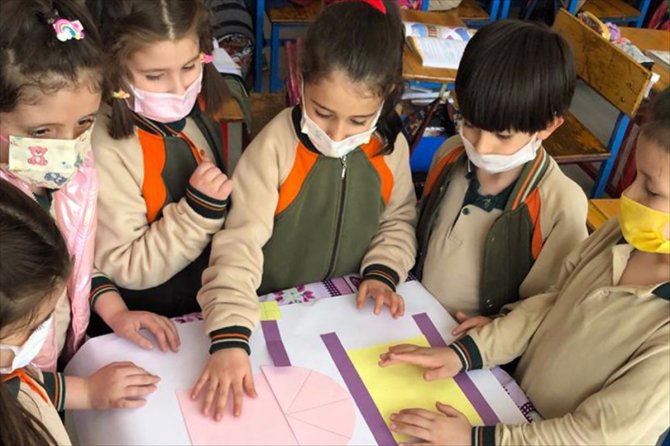 Konya'da ilkokul öğrencileri matematiği oyunla seviyor