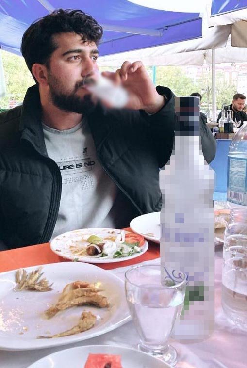 Kaza yapan alkollü sürücü içki içtiği anları sosyal medyada paylaşmış  