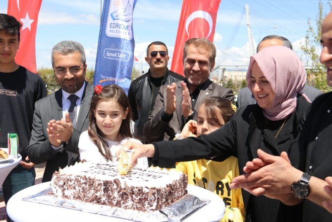 Bölgenin ilk ve tek ‘Glütensiz Kafe ve Fırını’ hizmete açıldı