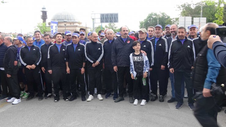 Konya'da maraton heyecanı yaşandı...22 ülkeden 2 bin 200 sporcu katıldı