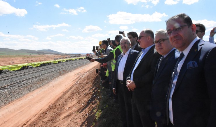 Demirağ OSB'de üretilen ilk vagonlar, Almanya'ya uğurlandı