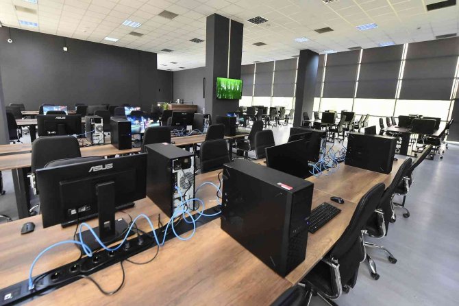 Mansur Yavaş Başkent’in üçüncü Teknoloji Merkezi’ni duyurdu