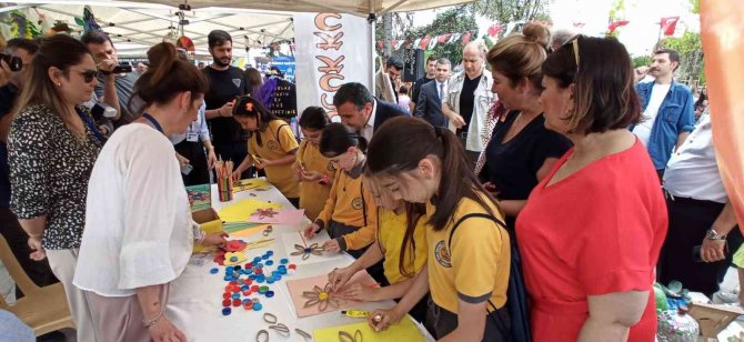 Çöpler sanat oldu, Çevre Haftasında sergilendi